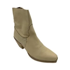 Very Volatile Women's Lariat Boots Bone - Medium